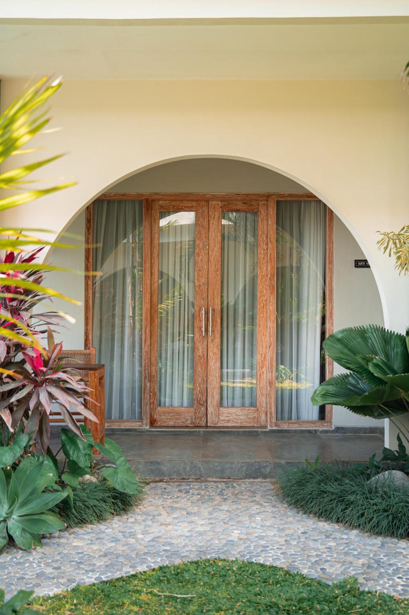 Mahalona Bali Stay Canggu Exterior foto